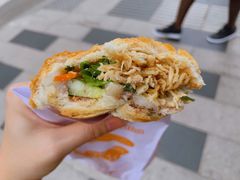 -Bánh Mì Huynh Hoa