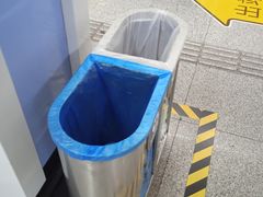 -陆家浜路(地铁站)