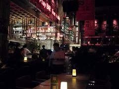 -FOUR PLAY BAR