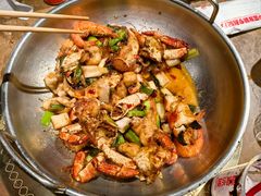 -七欣天香辣蟹火锅(上海银亿滨江店)