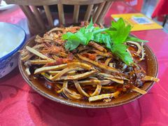 -冯烫烫跷脚牛肉·川菜小馆(武胜西街店)