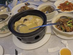 -荣誉海鲜酒楼(海湾店)