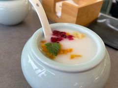 牛奶米布-沿途四季·云南菜·诗酒茶(蓝色港湾店)