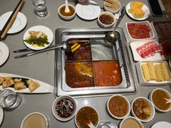 -海底捞火锅(宝龙广场夜宵主题店)