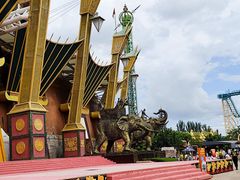 -七彩云南欢乐世界