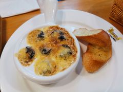 香蒜黄油焗蜗牛配白口蘑-巴伐利亚啤酒坊(意式风情街店)