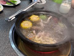 -野迹·石橄榄鸡·烧烤(新洲店)