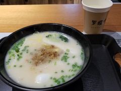 传世骨汤米粉-罗罐中米粉(人信汇店)