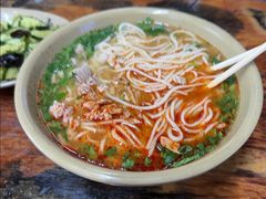 -亮亮面馆(经六路店)