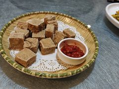 -侬佳蒸菜馆(听潮店)