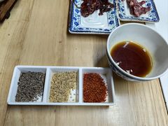 -大槐树烤肉馆