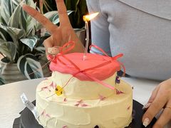 -山与蓝·轻糖鲜果蛋糕(勒泰店)