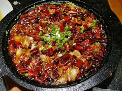 石锅美蛙-万重锦·人文川菜馆(骡马市店)