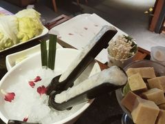 -井格重庆火锅(新世纪店)