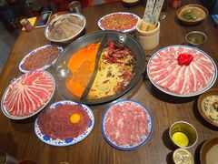 -萍姐火锅·公路夜市(武汉首店)