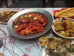 -回·龙虾铺·盆盆蟹·烧烤大排档(回龙观店)