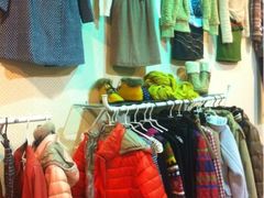 -曲江小商品批发市场(大世界国际广场店)