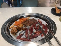 -明洞轩正统韩国自助烤肉大渡口店(新天泽国际广场店)