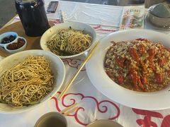 -肥肥虾庄·金牌油焖大虾(汉口城市广场店)