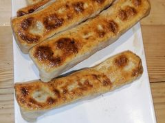 猪肉茴香-左邻右舍褡裢火烧(石榴园店)