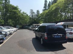 -苏堤停车场