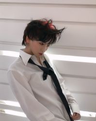 -银星女王公园发型艺术沙龙