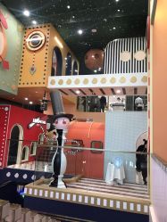 -MELAND CLUB亲子乐园·派对·餐厅(北京芳圆里ID MALL店)
