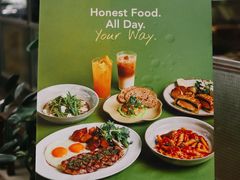 -ROAST coffee & eatery