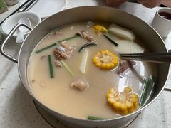 -肥仔文澳门猪骨煲(南京西路店)