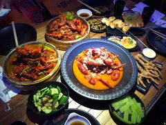 -沪小胖小龙虾(淮海中路旗舰店)