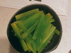 -三江源活鱼现烤(维多利摩尔城店)