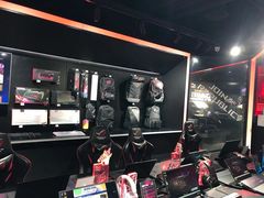 -ROG玩家国度(美罗城店)
