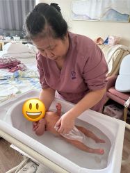 -爱陪伴一对一月子中心(融侨店)