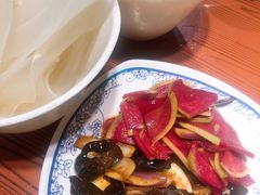 凉菜拼盘-满兴咱妈烀饼铁锅炖(兰州北街店)