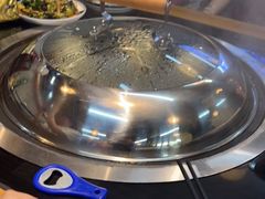 -炖四方东北铁锅炖·烧烤小龙虾(中豪国际店)
