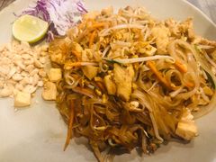 -Thai Market Restaurant( 04 Tran Quoc Toan)