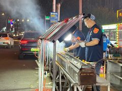 -东大桥小国抻面烧烤(长通路店)