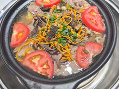 -乡土特色.冷锅鱼.牦牛肉汤锅