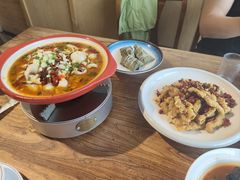-主子吉湘·湘西土菜(平城街店)