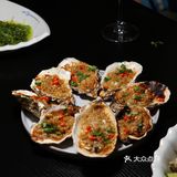 交子大道温馨小木屋海鲜Bistro，快乐团年地。