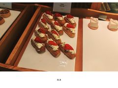 -圣丰索菲特·2 On 988 Café 自助餐厅