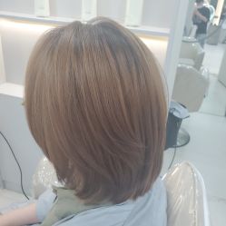 点击看大图 -十六番发型师事务所