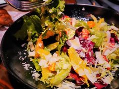 主厨色拉-YUE·6·西式融合餐厅(外滩六号店)