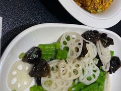 -紫光园·烤鸭·北京菜(团结湖店)
