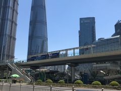 -陆家嘴空中步行连廊