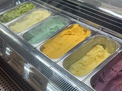 -极拉图·现制冰淇淋(大卫城店)