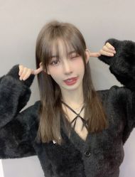 -AYO SALON