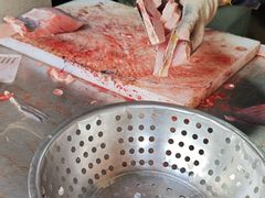 -梅记大块头爆鱼店(乍浦路店)