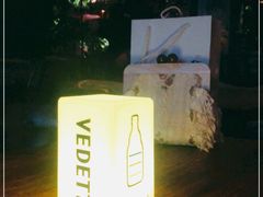 -胡桃里乐队酒馆(鎏嘉码头店)