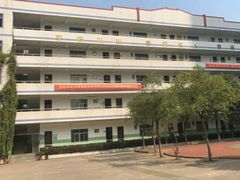 -武汉市武珞路中学